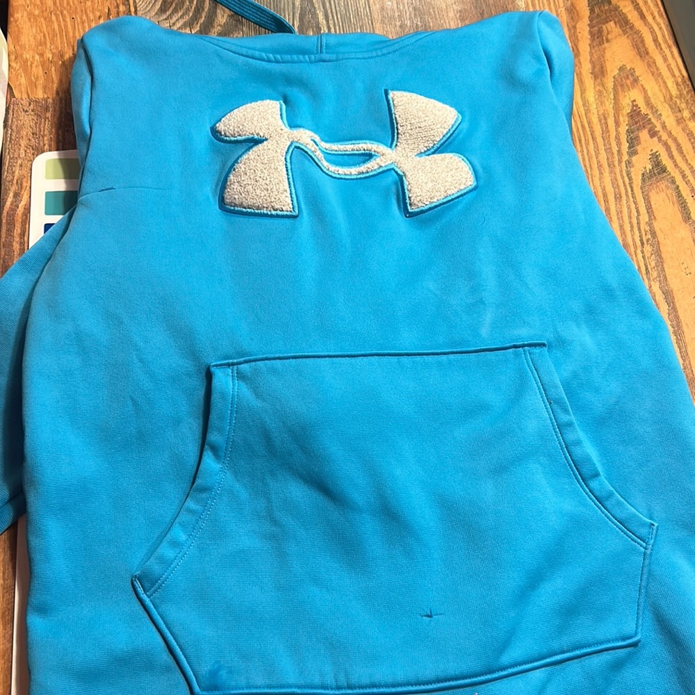 Under Armour hoodie. Hoodie has two very small snags.
